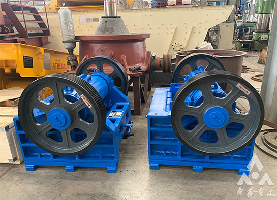 顎式破碎機(jī)